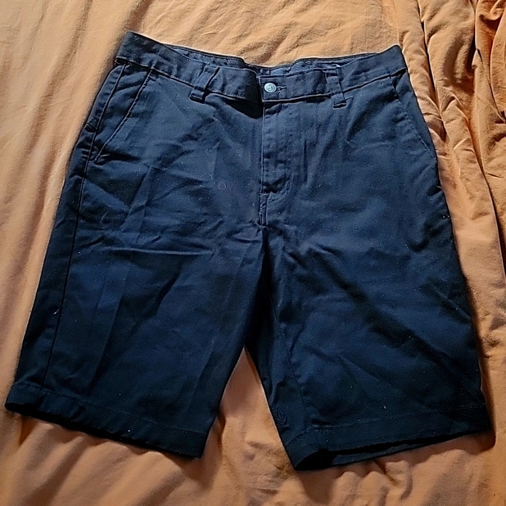 Volcom shorts